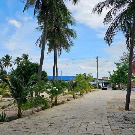 Catsen Bungalows & Pool Phan Thiết Buitenkant foto