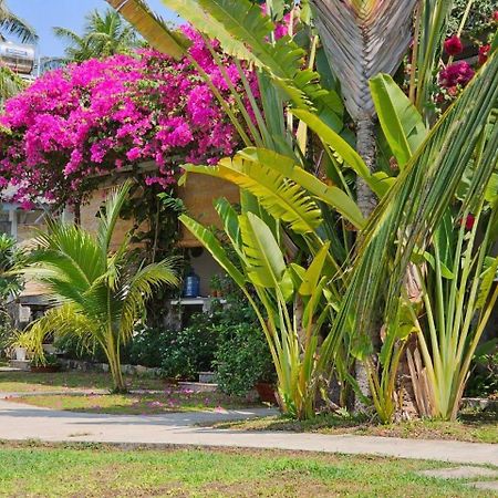 Catsen Bungalows & Pool Phan Thiết Buitenkant foto