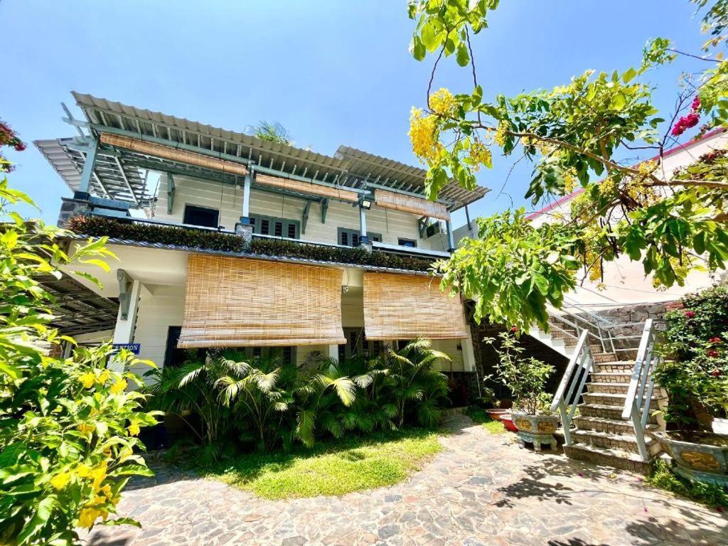 Catsen Bungalows & Pool Phan Thiết Buitenkant foto